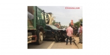Thanh Hóa: Tai nạn liên hoàn, hai ô tô nát đầu, xe máy hư hỏng nặng