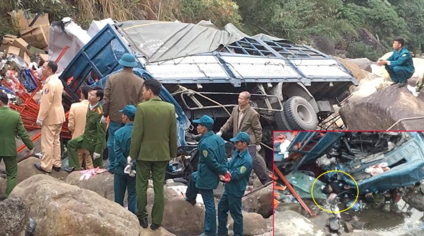 Lai châu: Xe tải đổ dốc lao xuống vực, 3 người tử vong tại chỗ