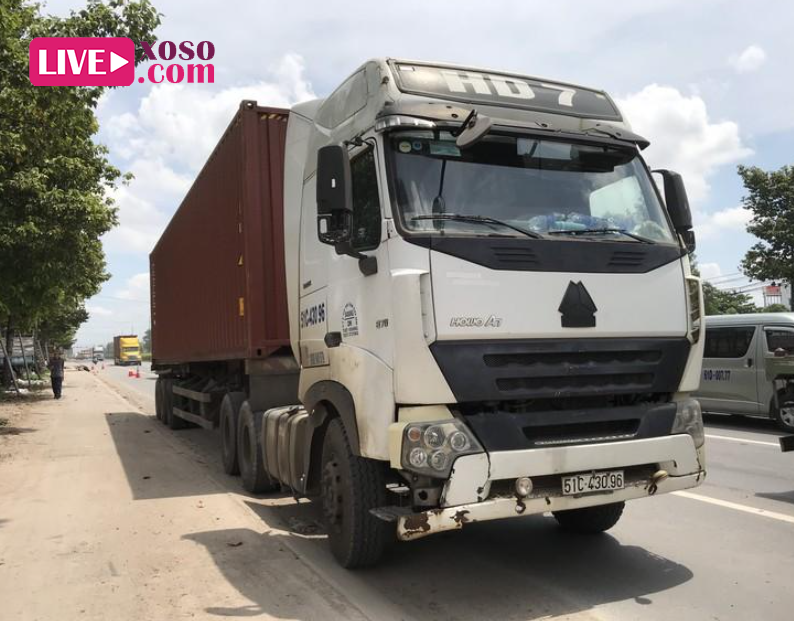 Người phụ nữ bị xe container cán chết thương tâm