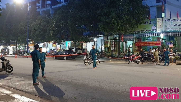 Lưu lượng công an khám nghiệm hiện trường vụ án mạng