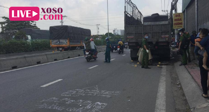 Thi thể nam thanh niên dính chặt vào đuôi xe tải sau tai nạn